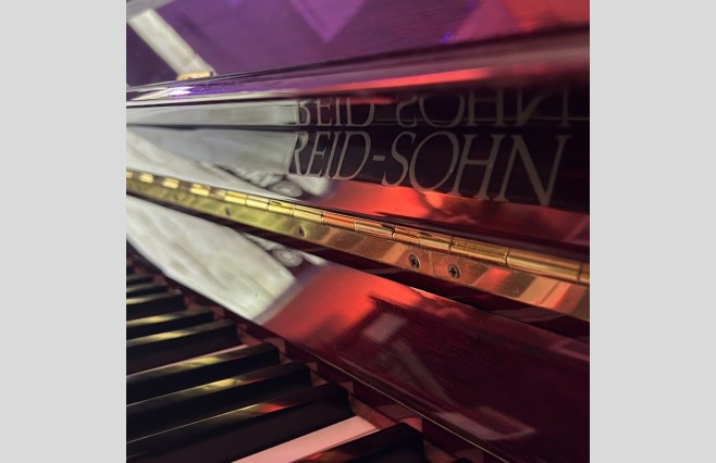 Used Reid Sohn Polished Wine Mahogany RS108 Upright Piano - All Inclusive Premium Package (SN:626482) - Image 4